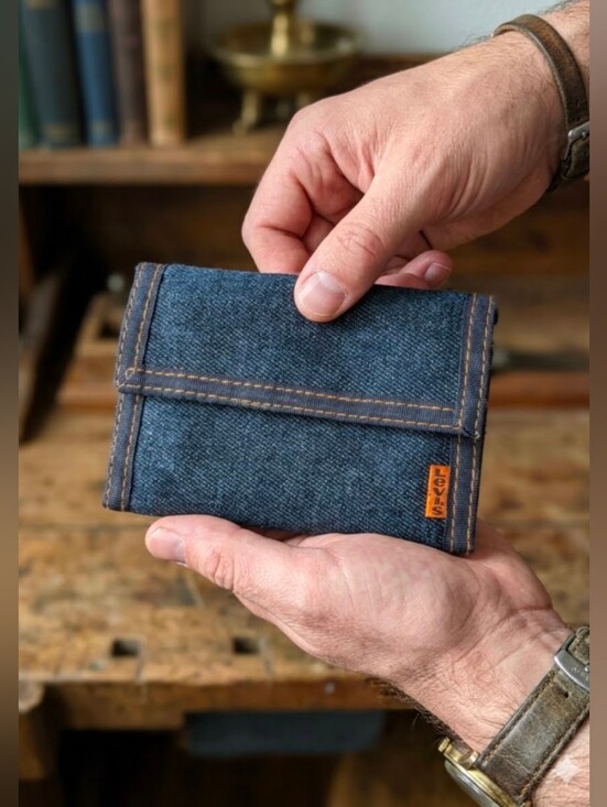 Levi's Other - 1970 Vintage LeVI'S Denim Trifold Unisex Wallet Dark Blue EUC